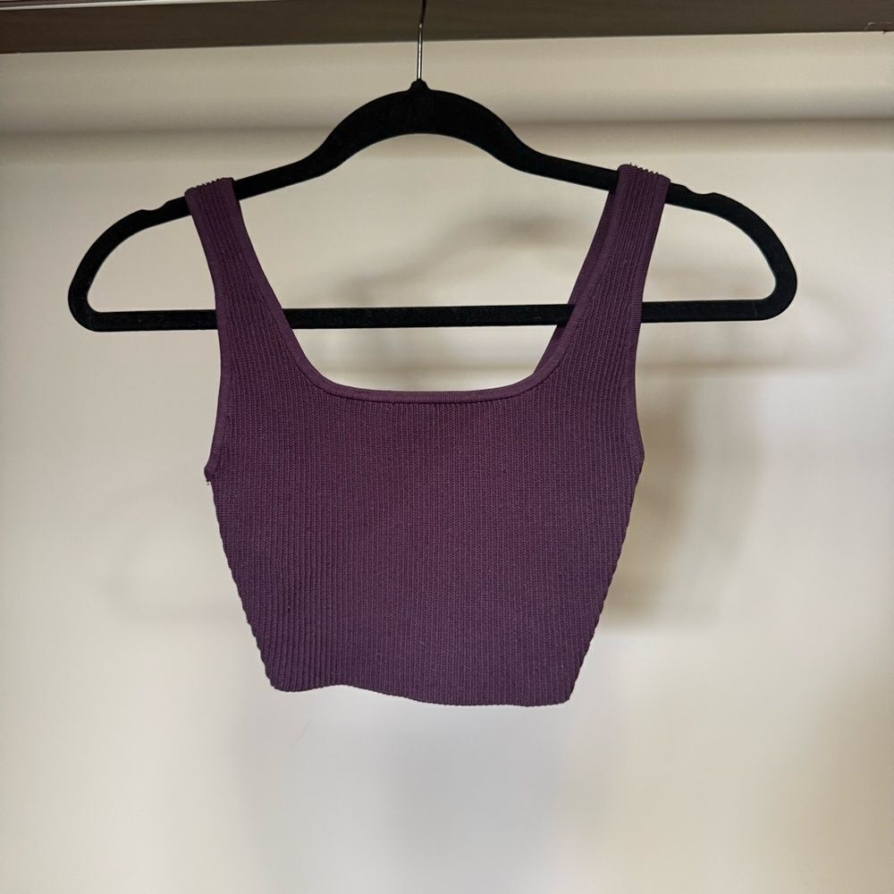 Aritzia sculpt knit square neck top - size xxs